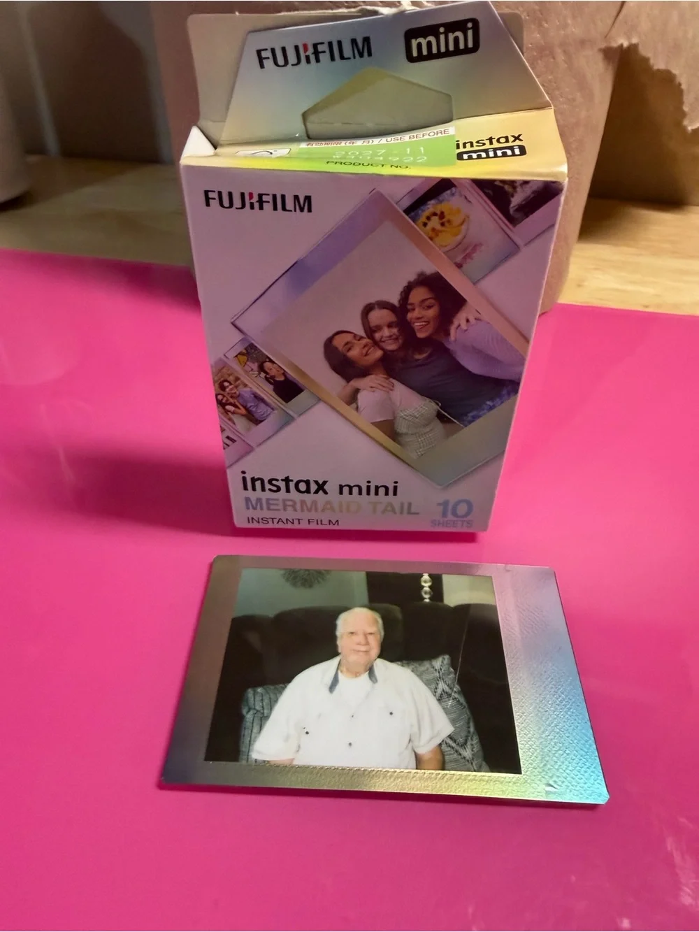 Fujifilm Instax Mini 40 Instant Camera - Black New With Film Read Description!!!